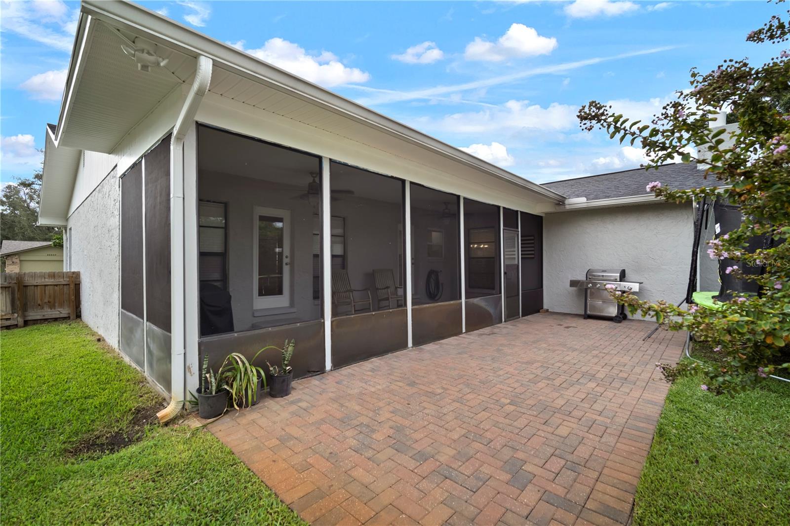 Image 30 of 39 For 22238 River Rock Drive