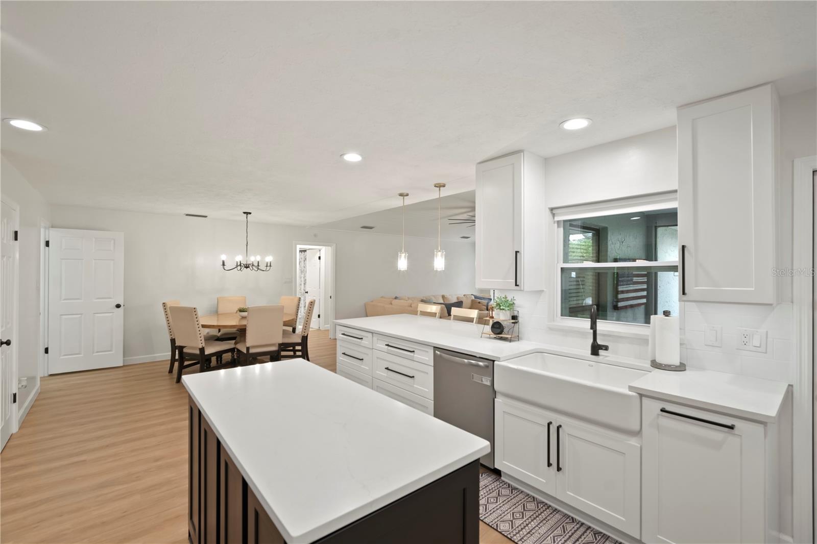 Image 4 of 39 For 22238 River Rock Drive