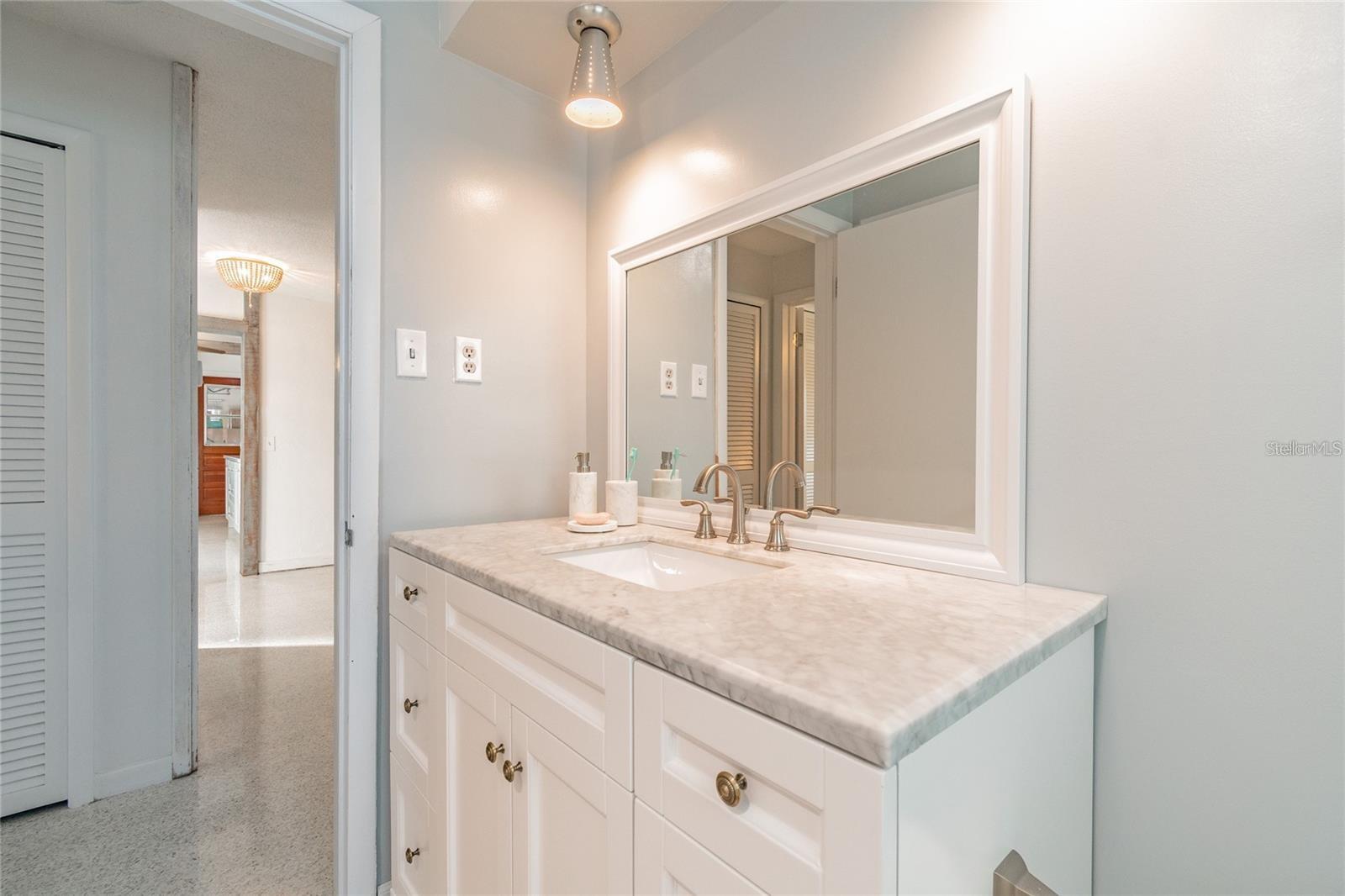 Image 21 of 30 For 109 24th Street