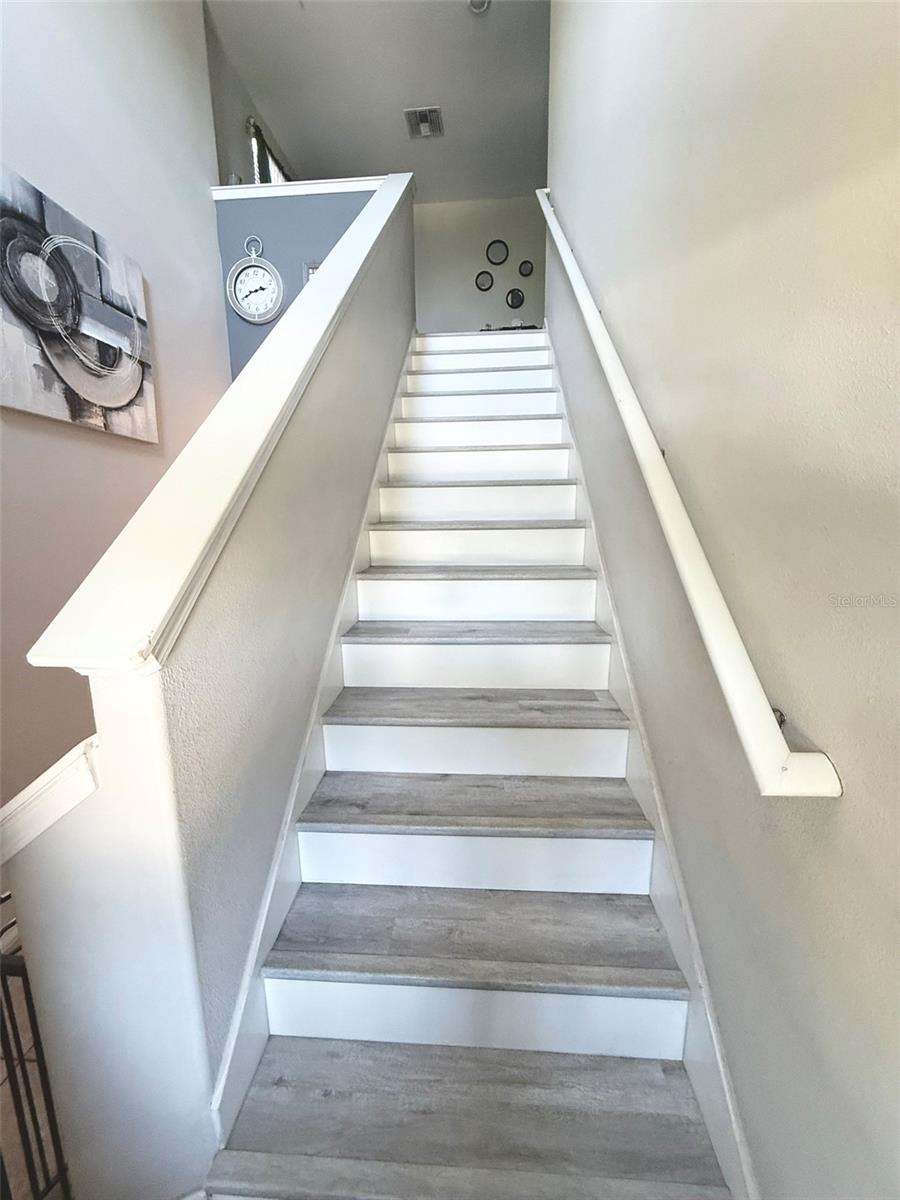 Listing photo id 5 for 10221 Carloway Hills Drive