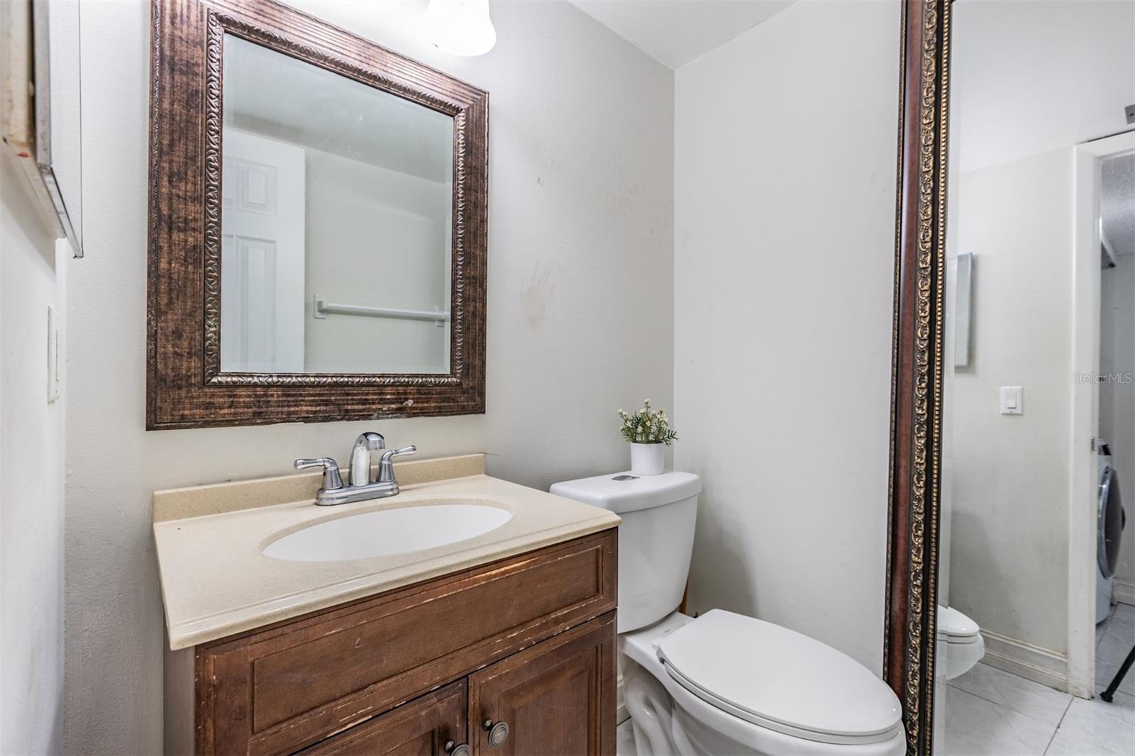 Image 25 of 28 For 10520 Winrock Place