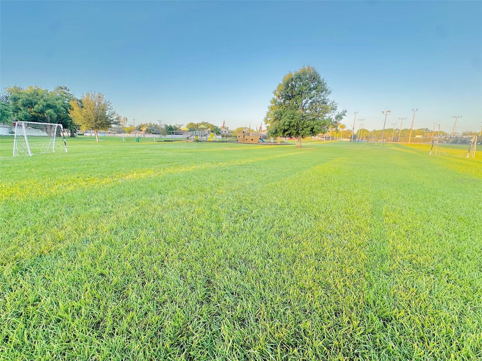 Image 31 of 40 For 10520 Winrock Place