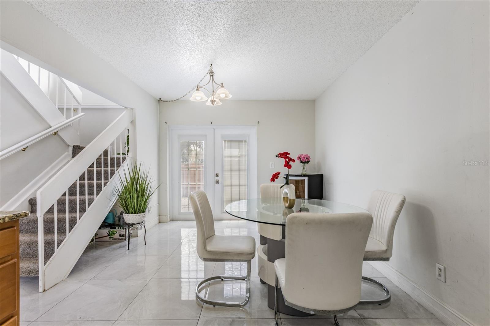 Image 9 of 28 For 10520 Winrock Place