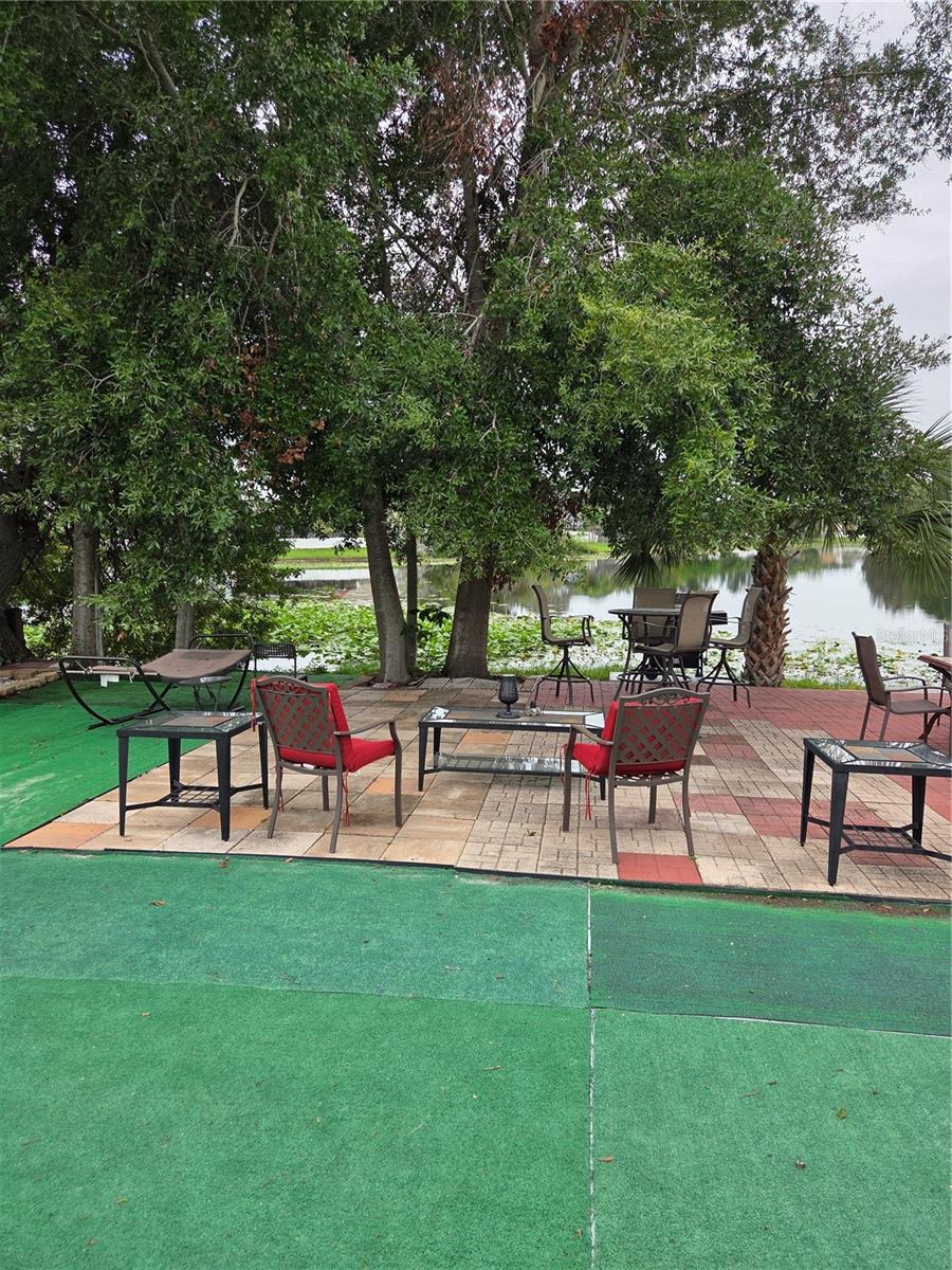 Image 31 of 32 For 8718 Lindenhurst Place