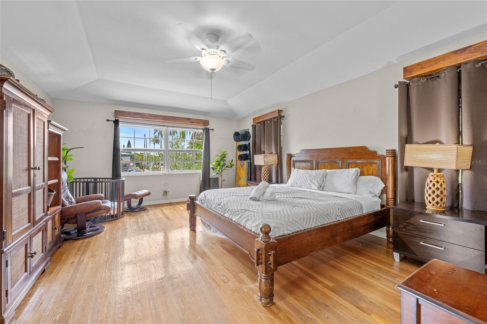Image 45 of 70 For 2300 Castilla Isle