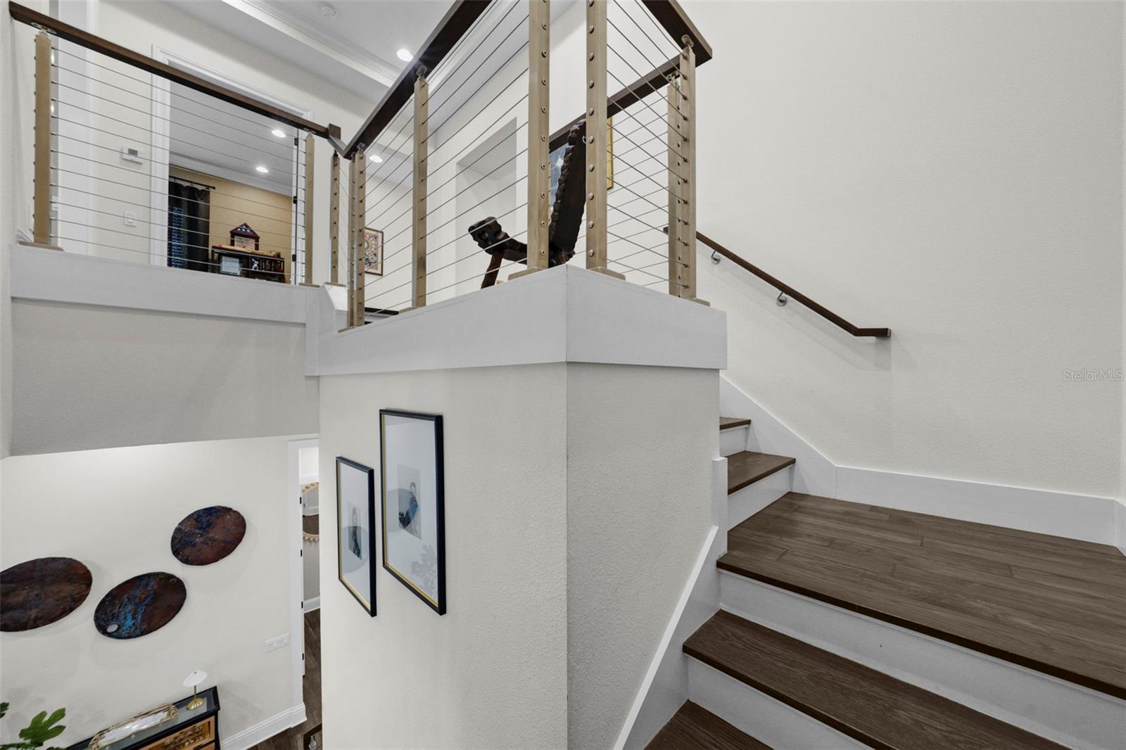 Listing photo id 47 for 4525 Swann Avenue