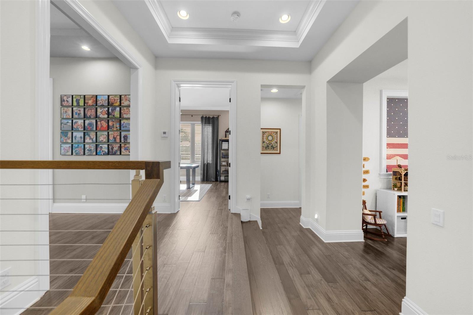 Listing photo id 50 for 4525 Swann Avenue