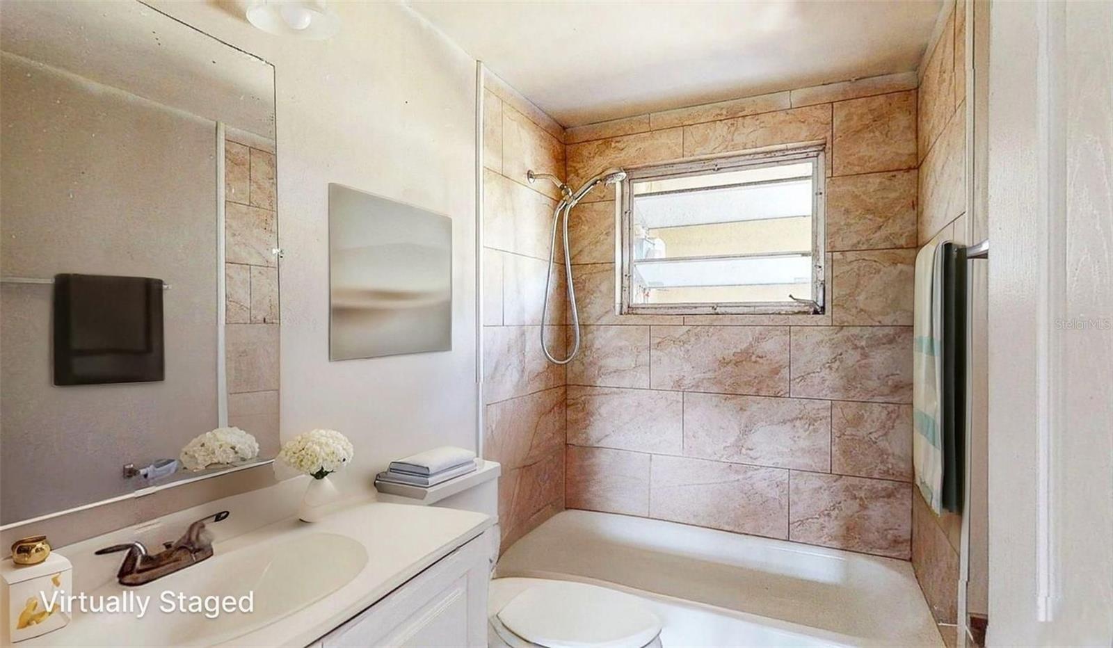 Listing photo id 18 for 12113 Victory Drive