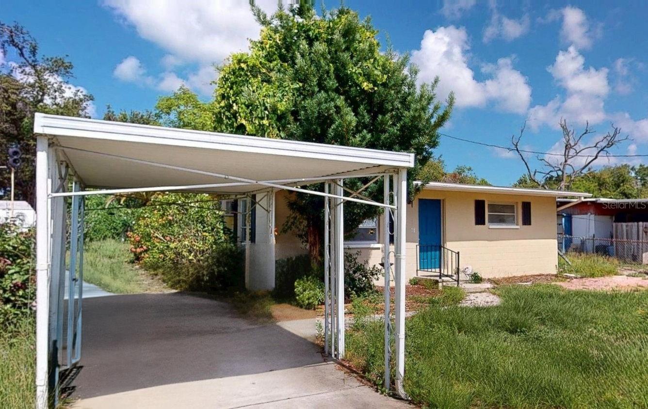 Listing photo id 27 for 12113 Victory Drive