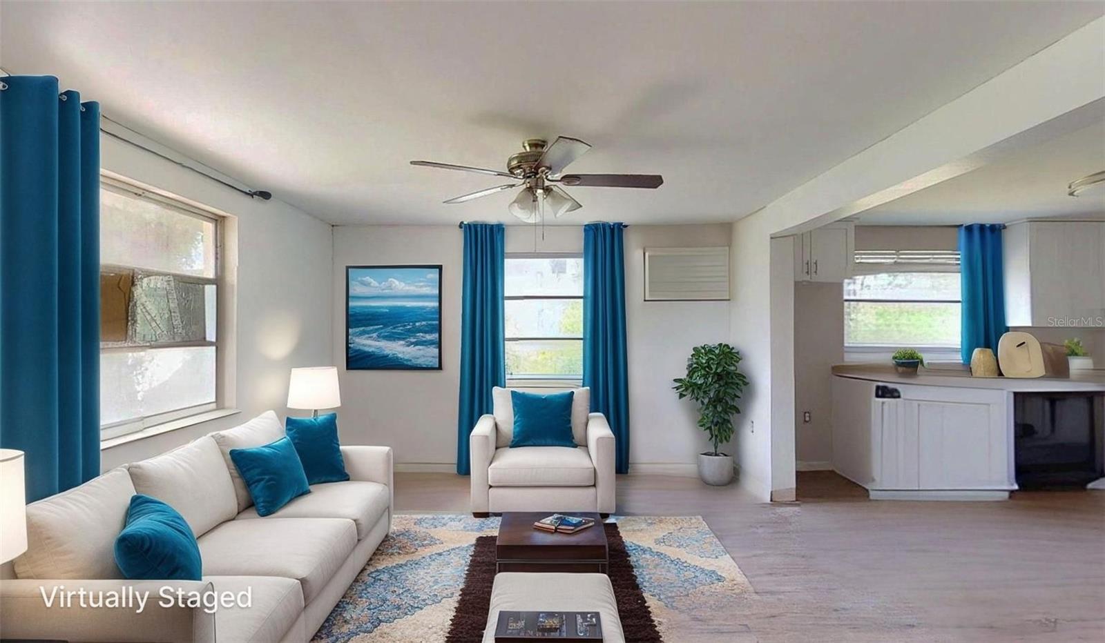 Listing photo id 1 for 12113 Victory Drive