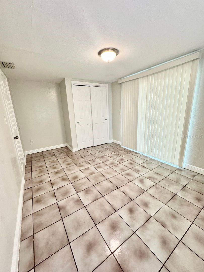 Image 10 of 18 For 3524 Hoover Drive