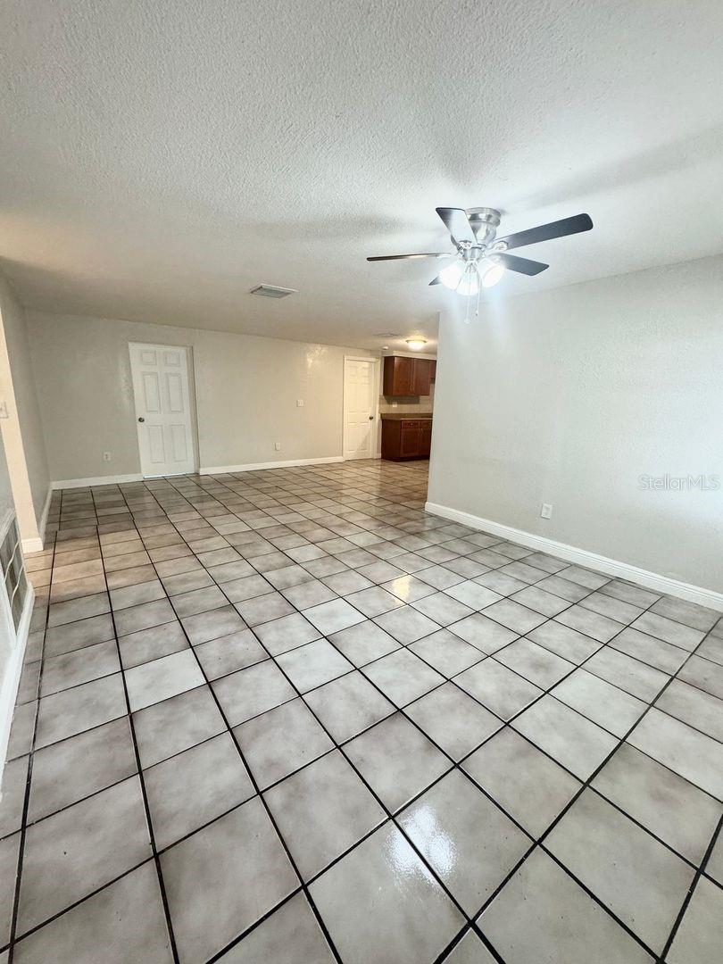 Image 8 of 18 For 3524 Hoover Drive