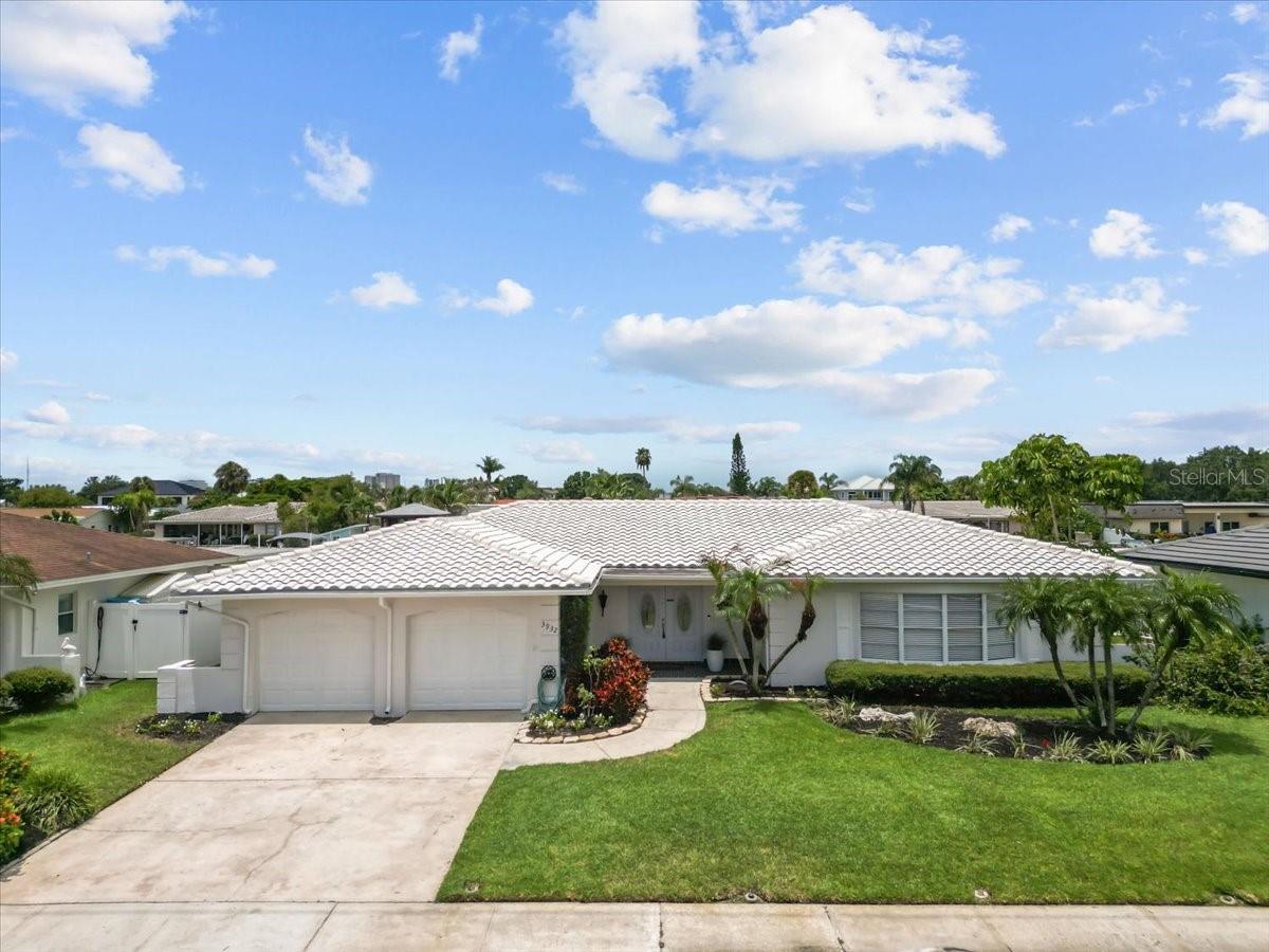 Details for 3932 Doral Drive, TAMPA, FL 33634