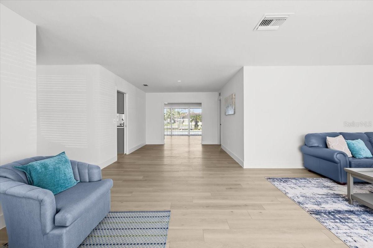 Image 10 of 51 For 3932 Doral Drive