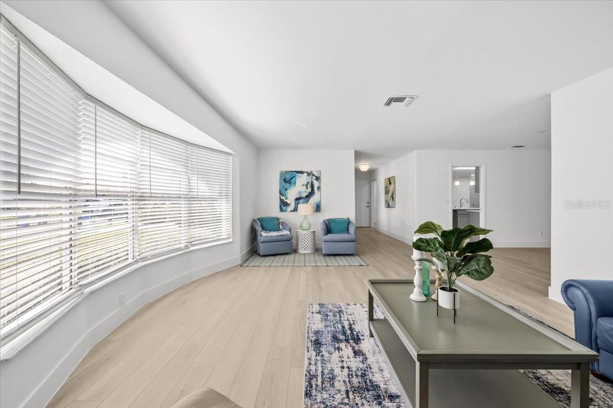 Image 12 of 51 For 3932 Doral Drive