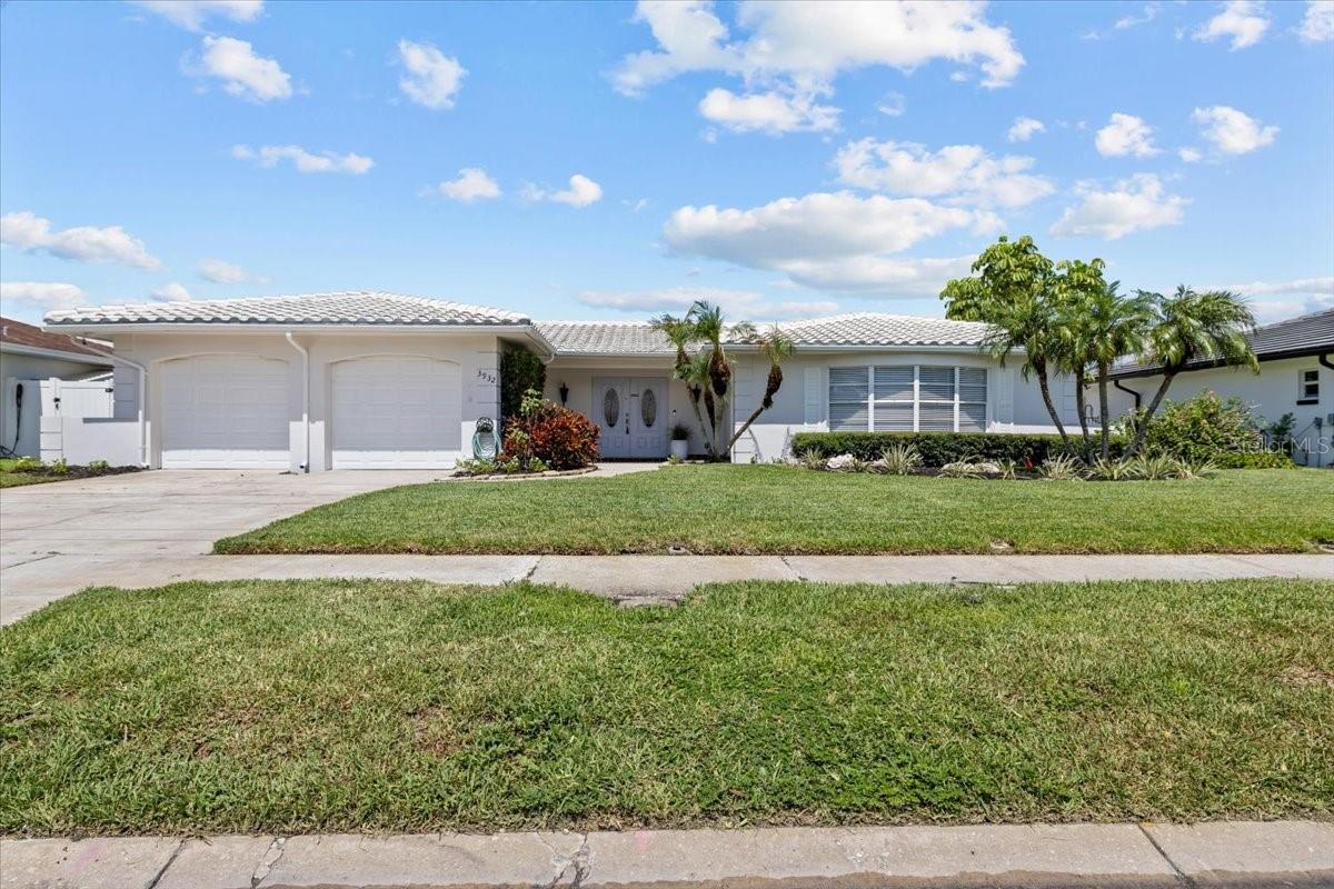 Image 2 of 51 For 3932 Doral Drive
