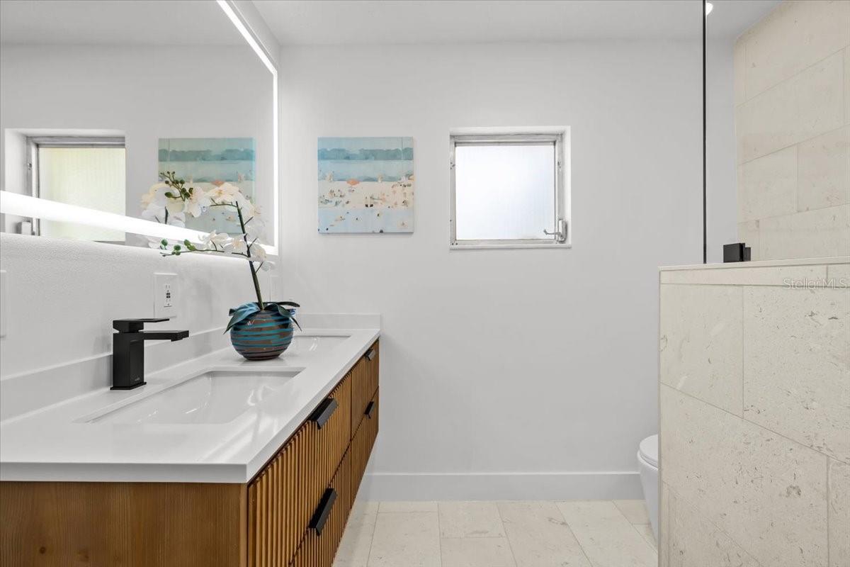 Image 30 of 51 For 3932 Doral Drive