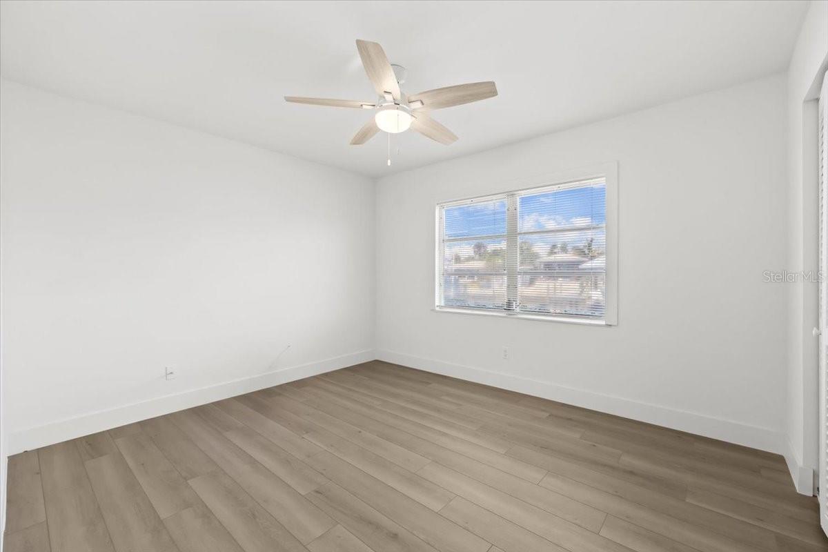 Image 35 of 51 For 3932 Doral Drive