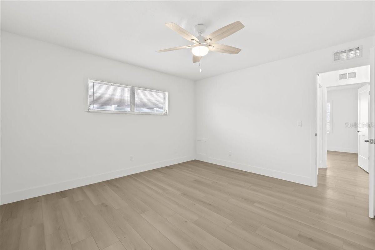 Image 40 of 51 For 3932 Doral Drive