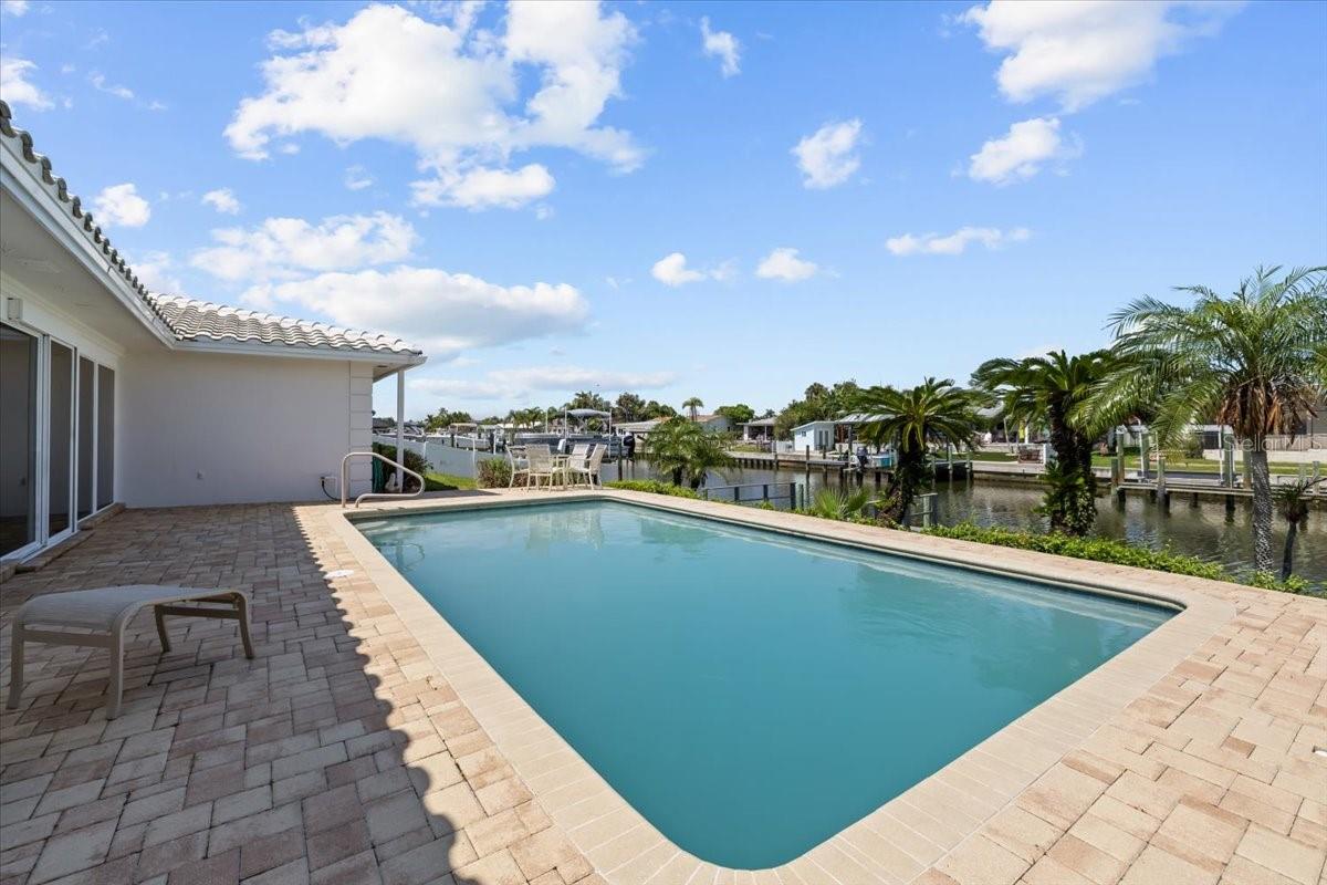 Image 45 of 51 For 3932 Doral Drive