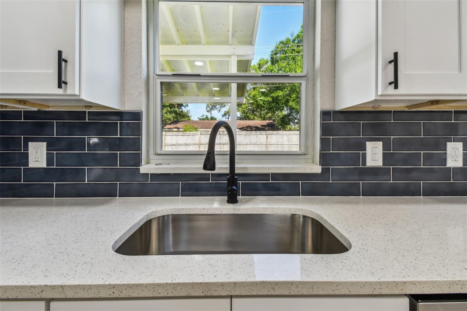 Image 17 of 59 For 7806 Matanzas Avenue