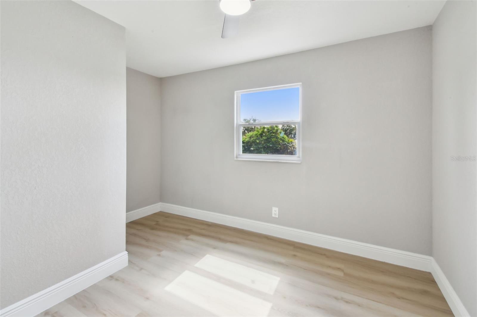 Image 36 of 59 For 7806 Matanzas Avenue