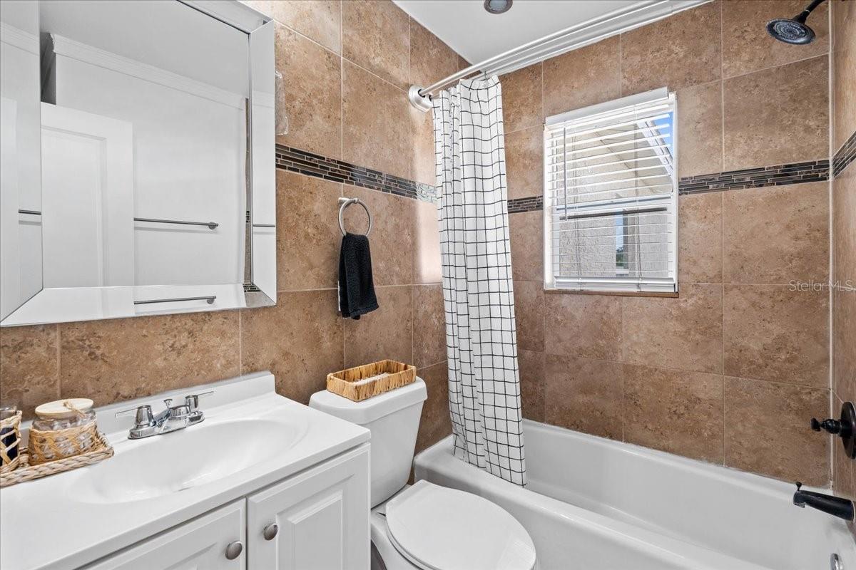 Image 17 of 27 For 4741 76th Avenue N