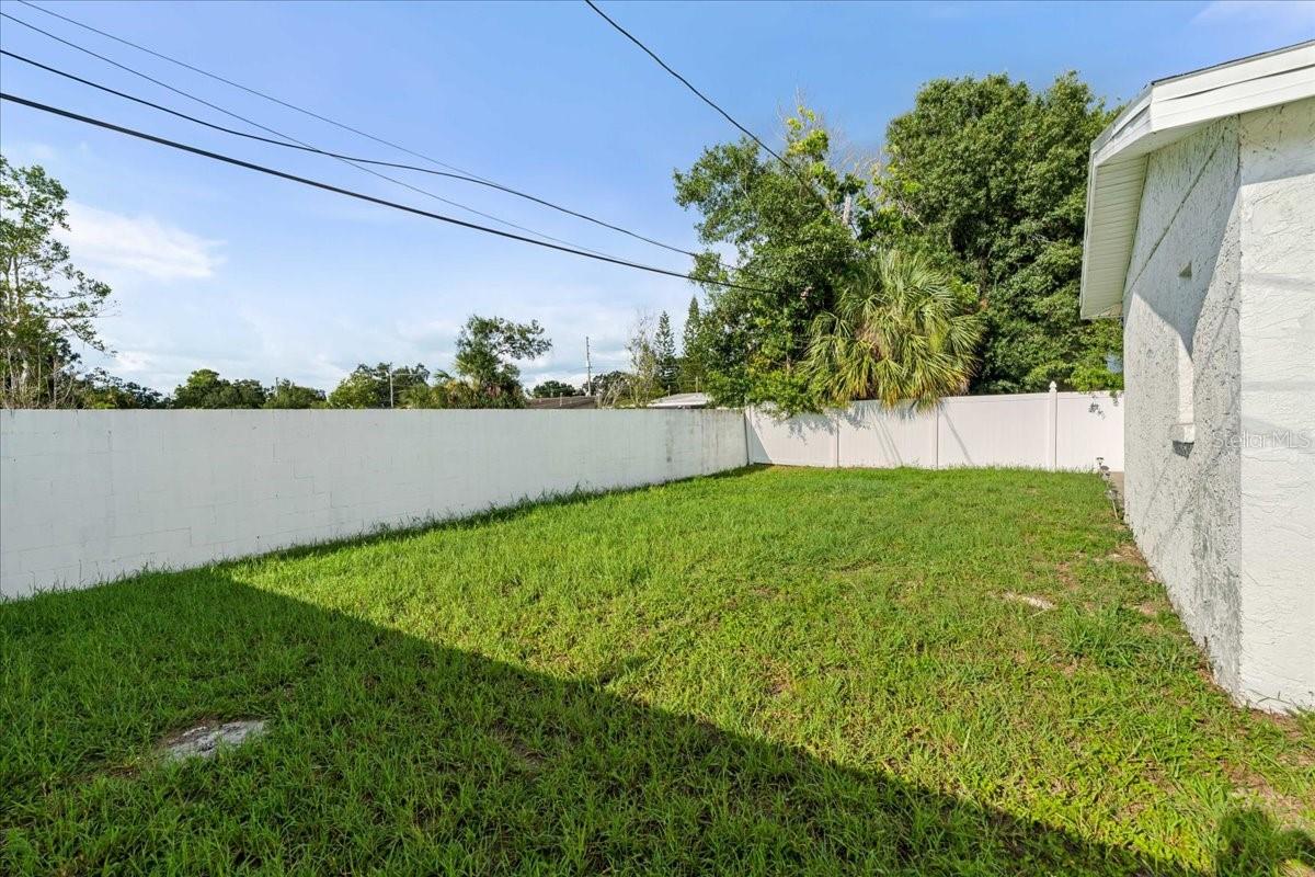 Image 23 of 27 For 4741 76th Avenue N