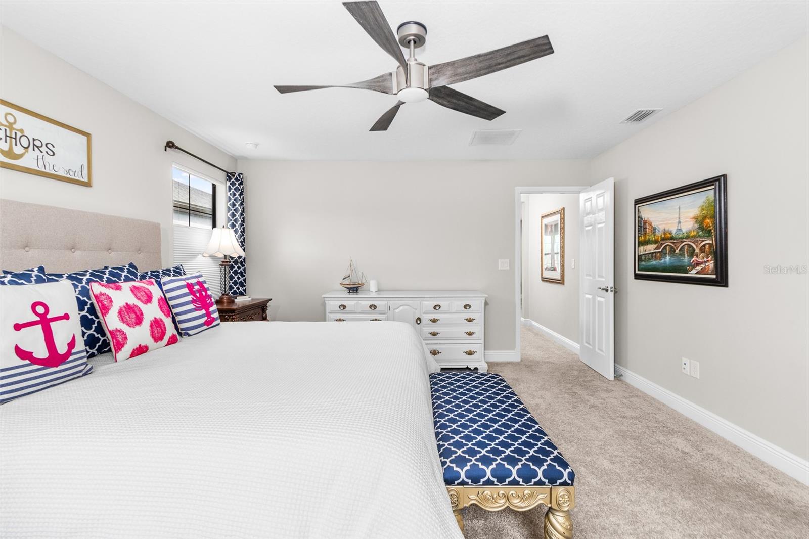 Image 18 of 39 For 14672 Horse Trot Road
