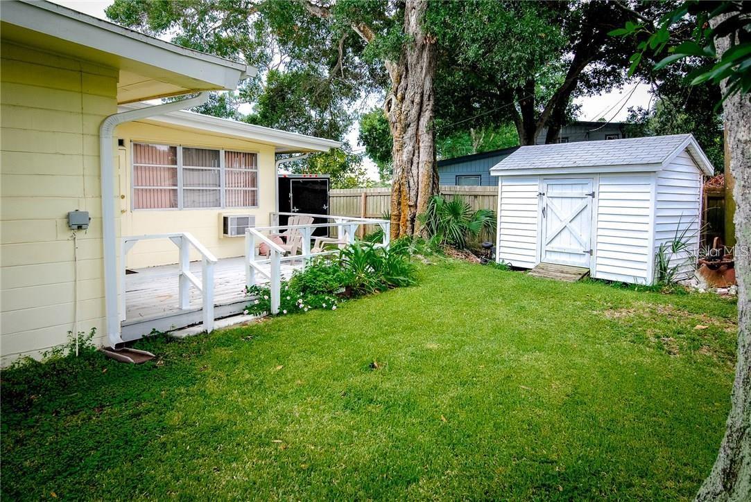 Listing photo id 19 for 2110 Fairway Avenue S