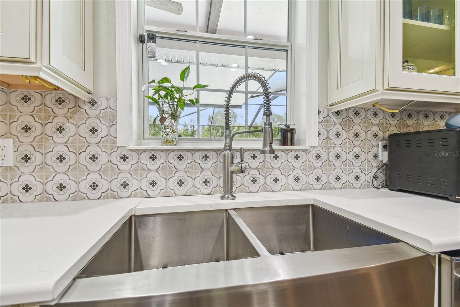 Listing photo id 19 for 2513 Martucci Road