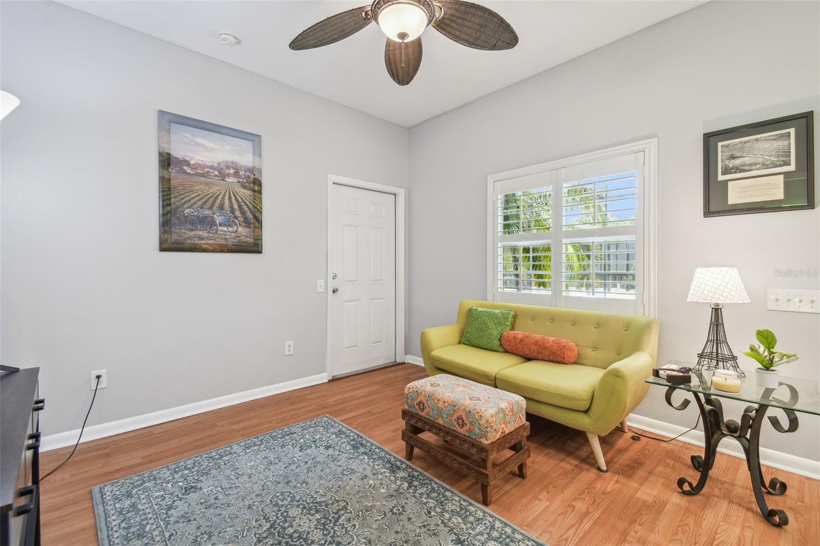 Listing photo id 63 for 2513 Martucci Road
