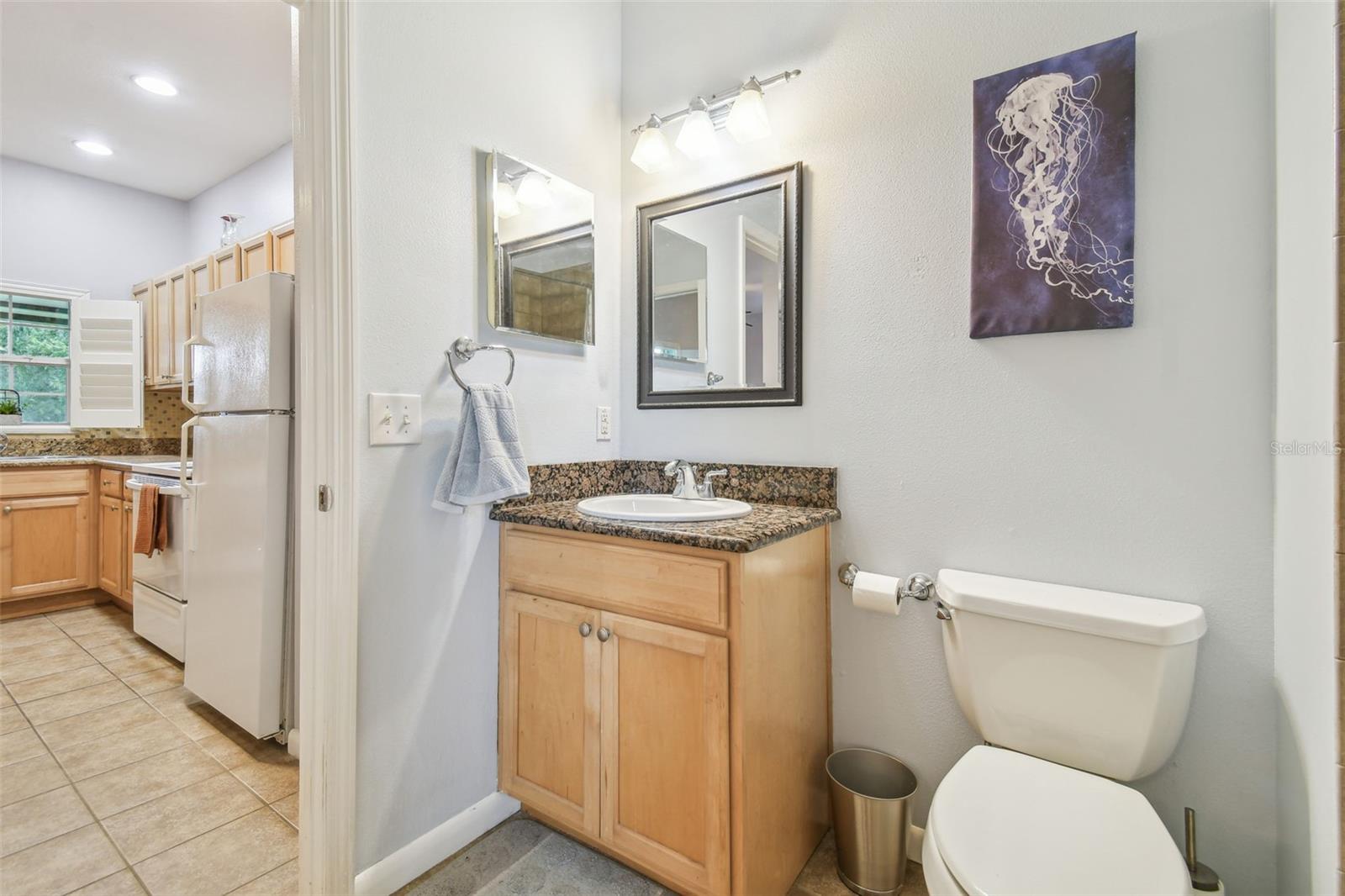Listing photo id 66 for 2513 Martucci Road
