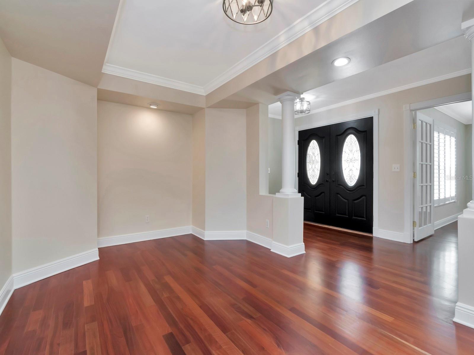 Image 12 of 45 For 165 Baltic Circle