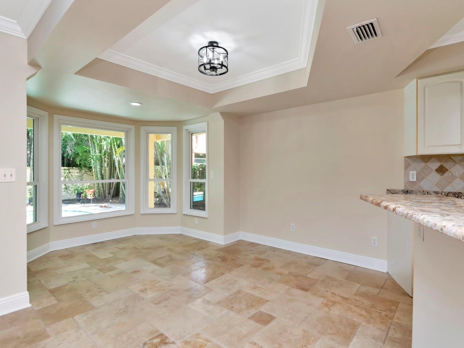 Image 19 of 45 For 165 Baltic Circle