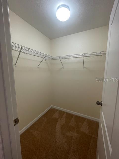 Listing photo id 10 for 4300 Fennwood Ct