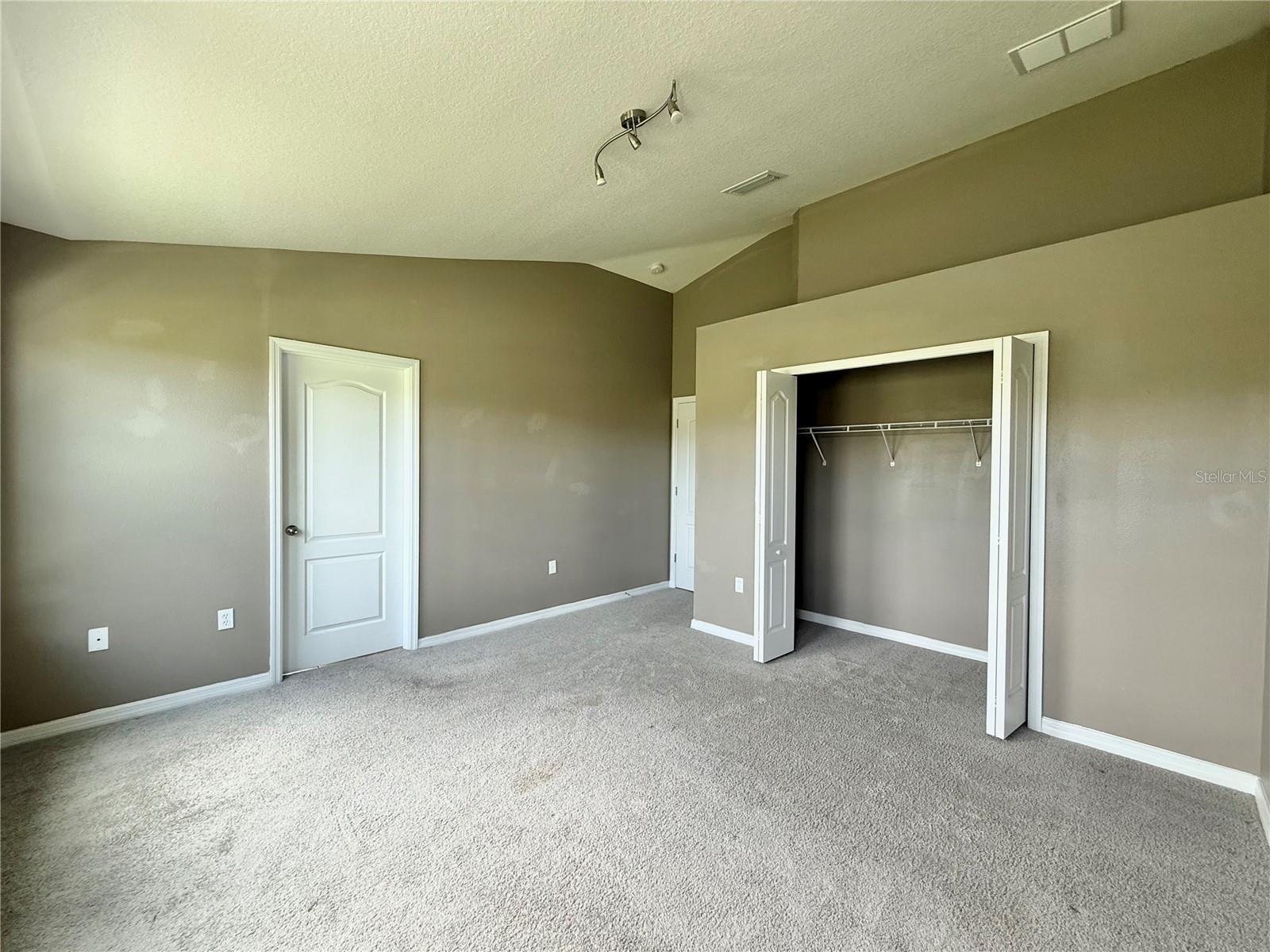 Image 15 of 32 For 7001 Interbay Boulevard 320