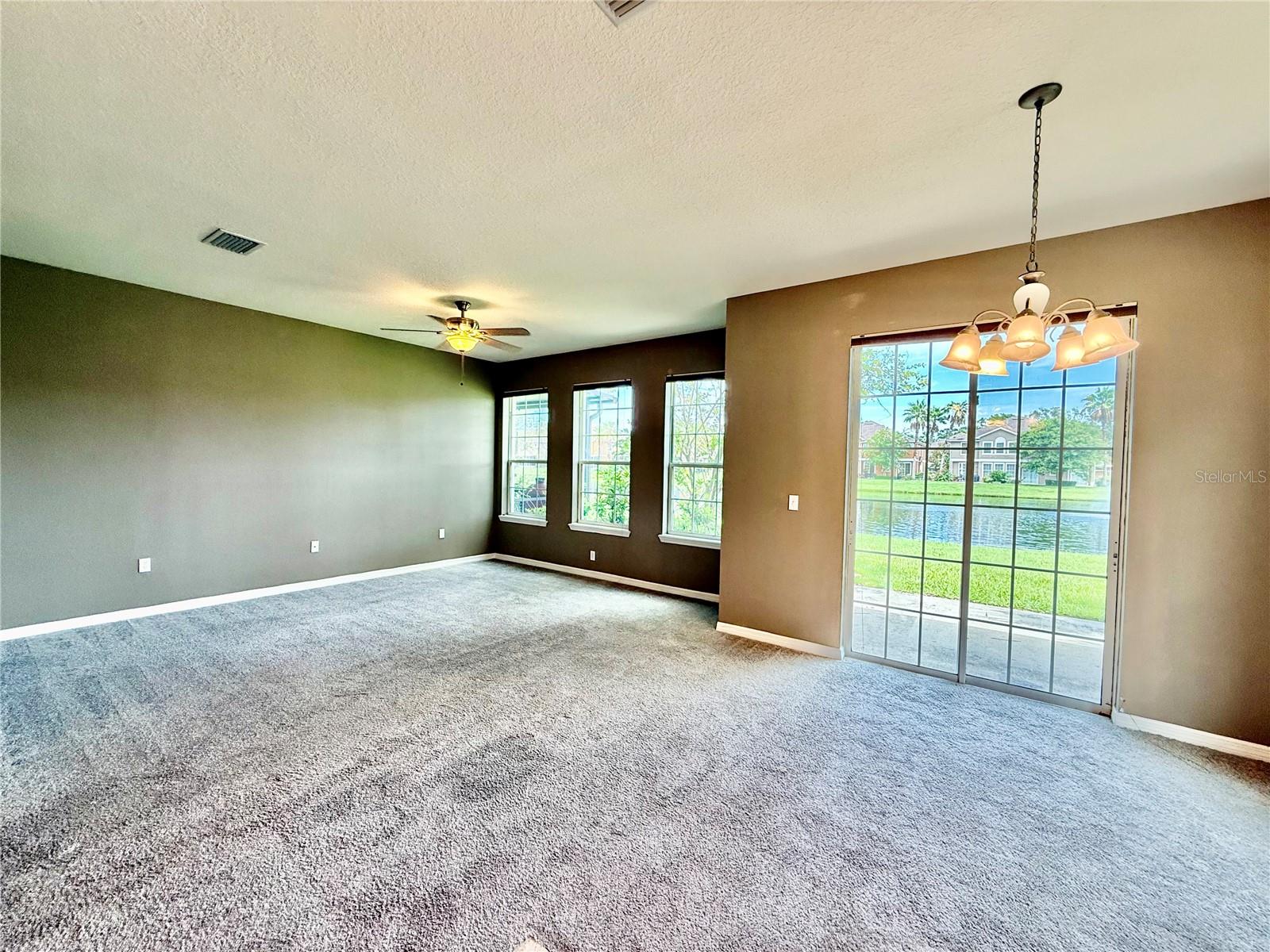 Image 3 of 32 For 7001 Interbay Boulevard 320