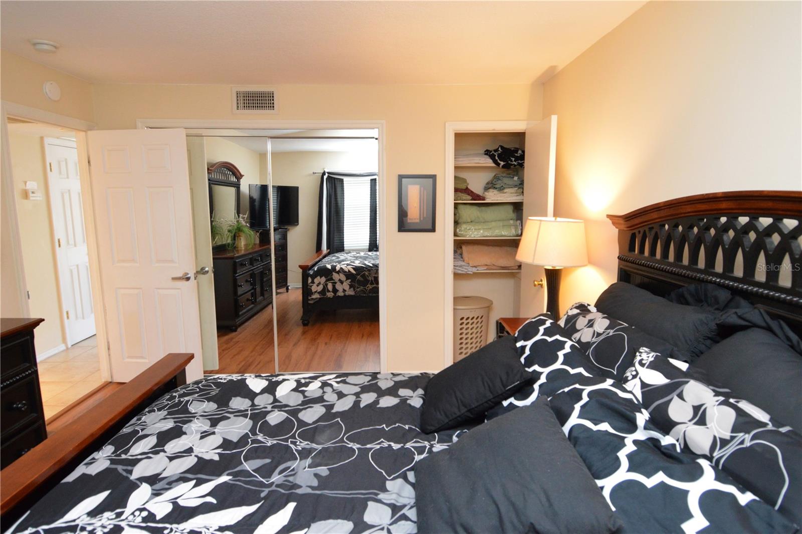 Image 27 of 100 For 5245 Coquina Key Drive Se A(furnishe