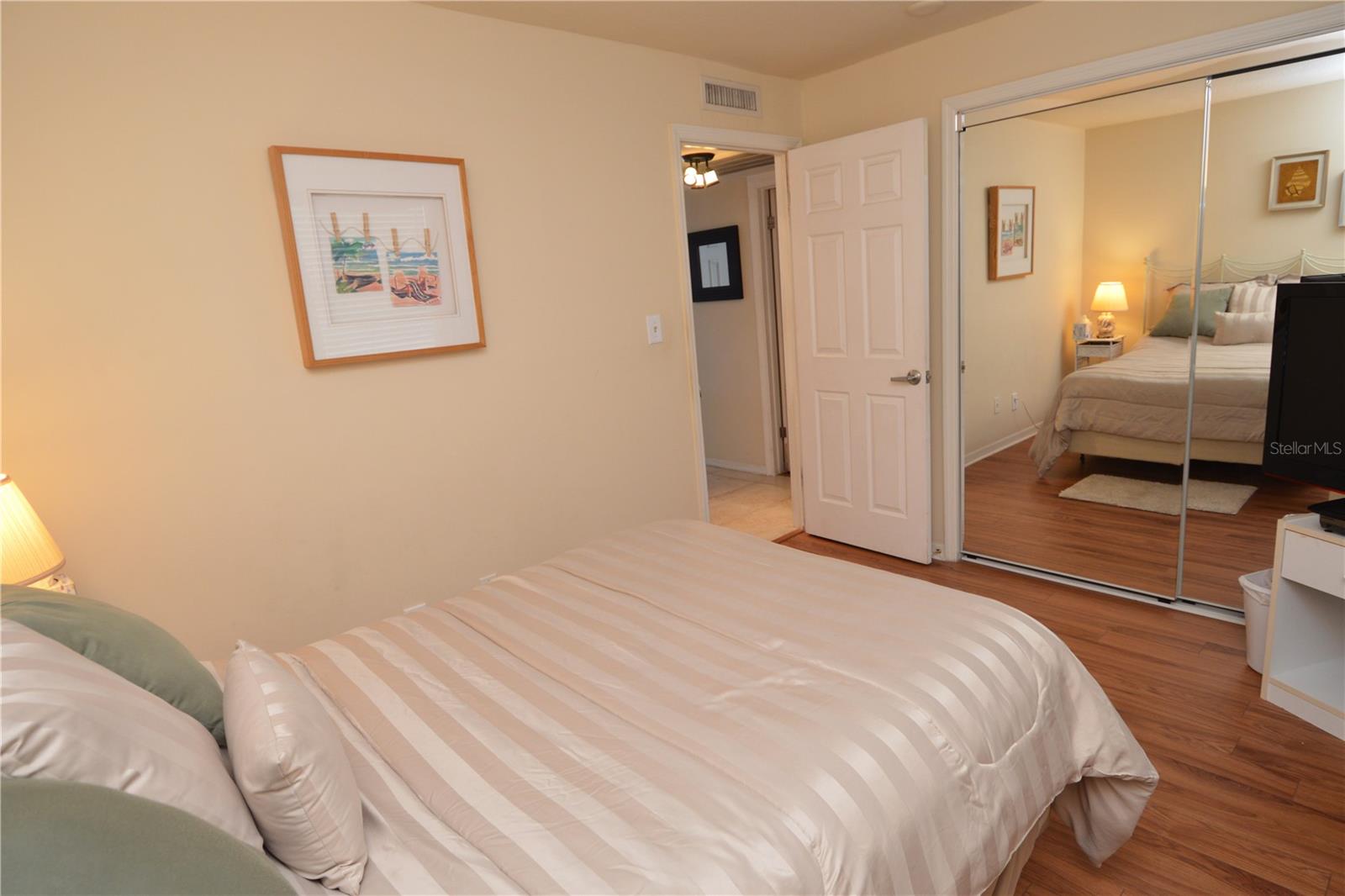 Image 39 of 100 For 5245 Coquina Key Drive Se A(furnishe
