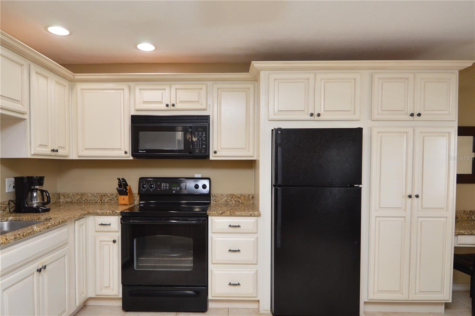 Image 7 of 100 For 5245 Coquina Key Drive Se A(furnishe