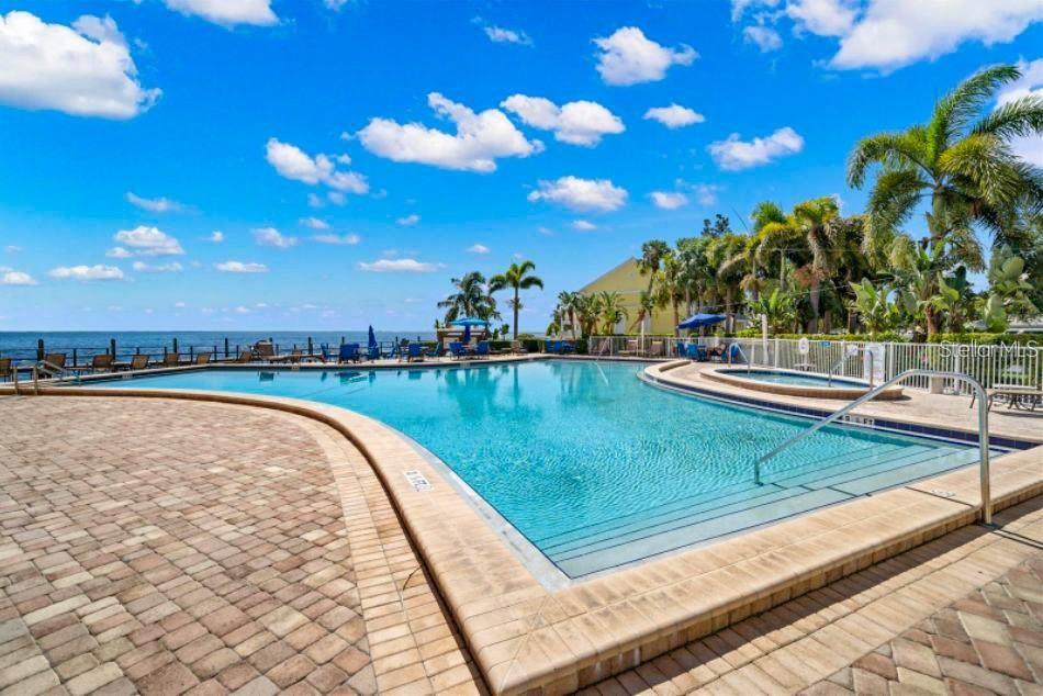 Image 75 of 100 For 5245 Coquina Key Drive Se A(furnishe