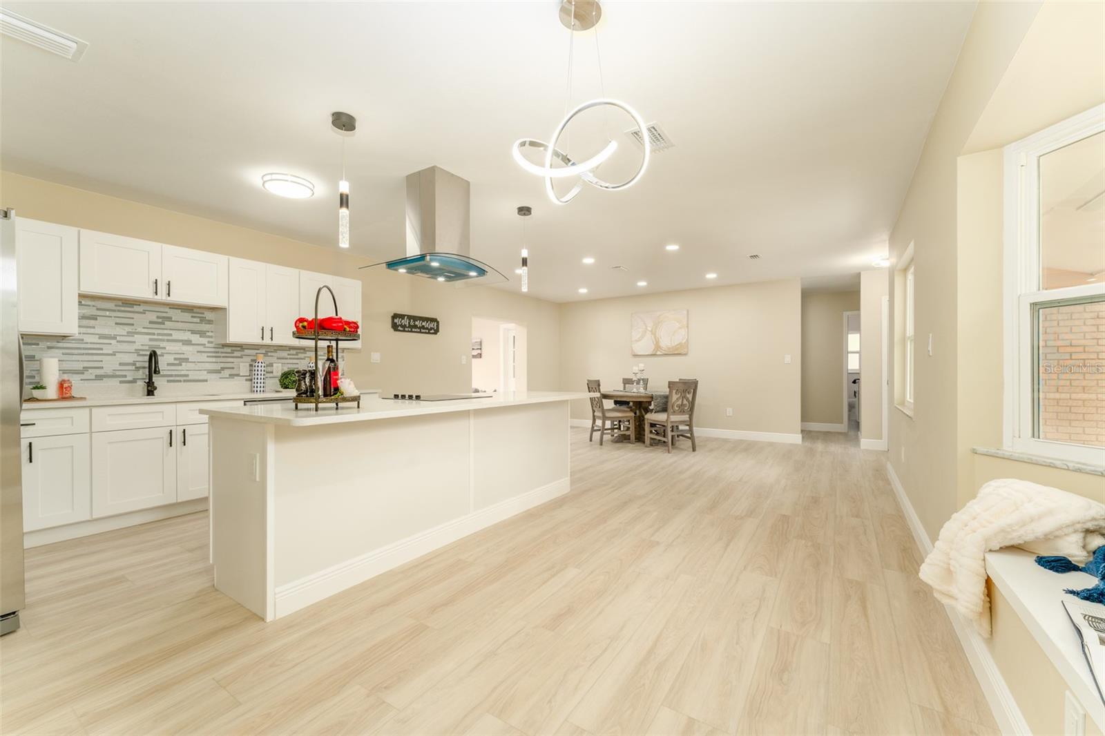 Image 15 of 47 For 4323 Culbreath Road B