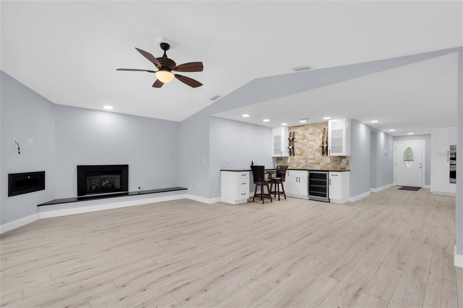 Image 10 of 40 For 13856 Egret Lane