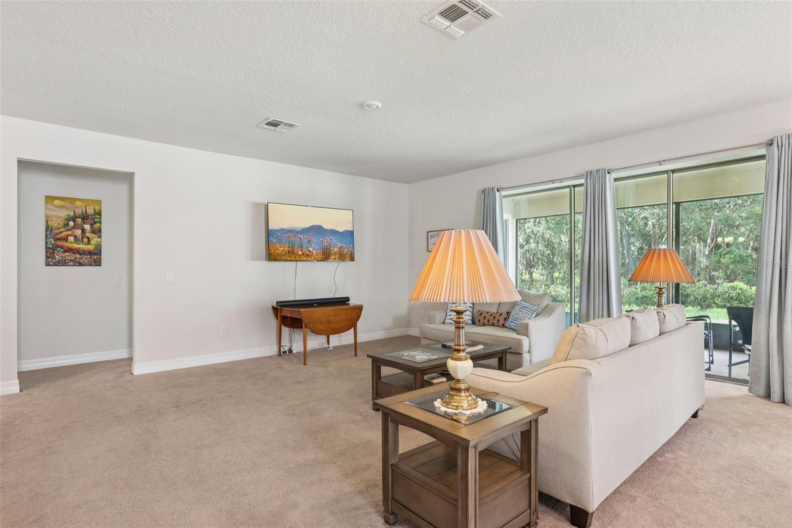 Image 11 of 36 For 19246 Briarbrook Drive