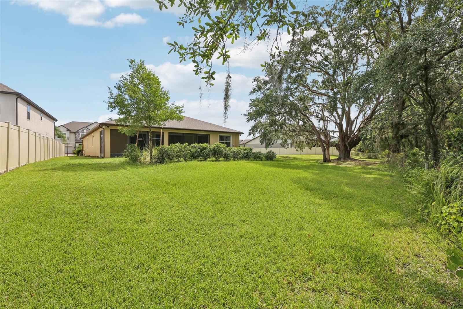 Image 33 of 36 For 19246 Briarbrook Drive