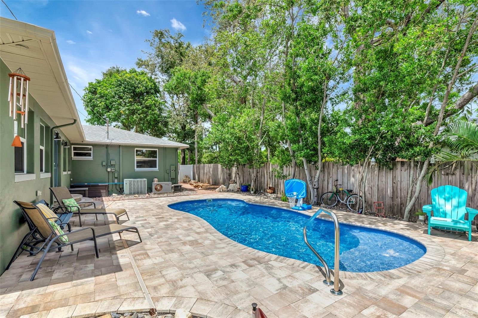 Image 45 of 61 For 4830 3rd Avenue N