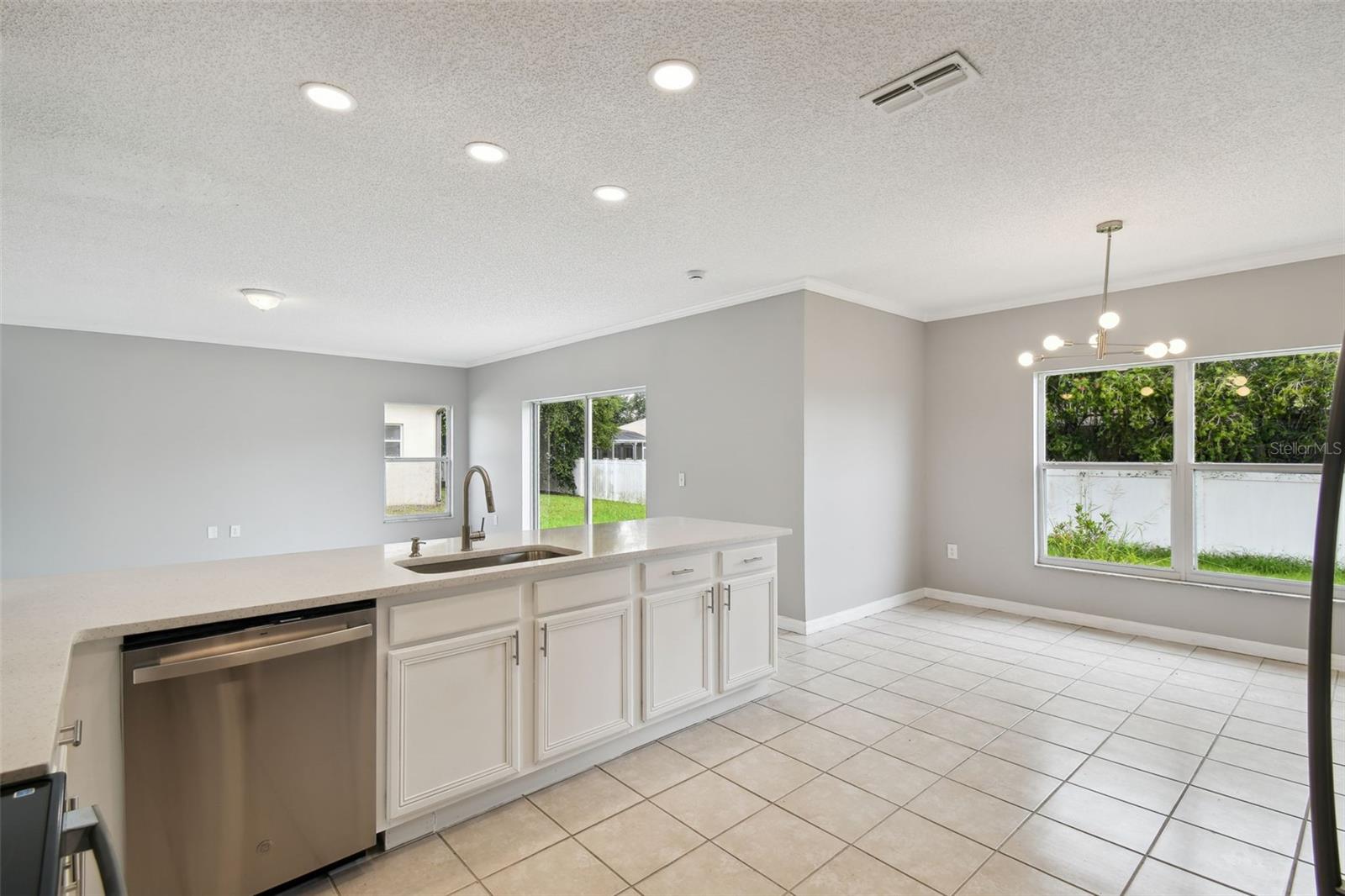Image 10 of 32 For 811 Abbeville Court