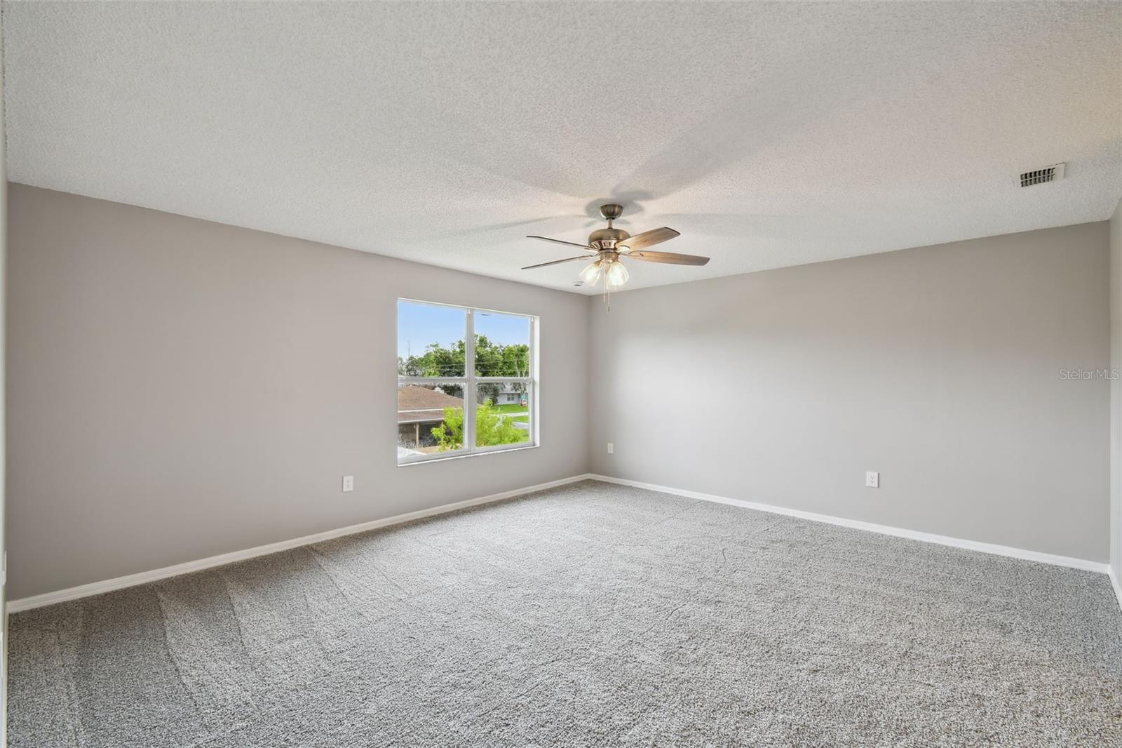Image 18 of 32 For 811 Abbeville Court