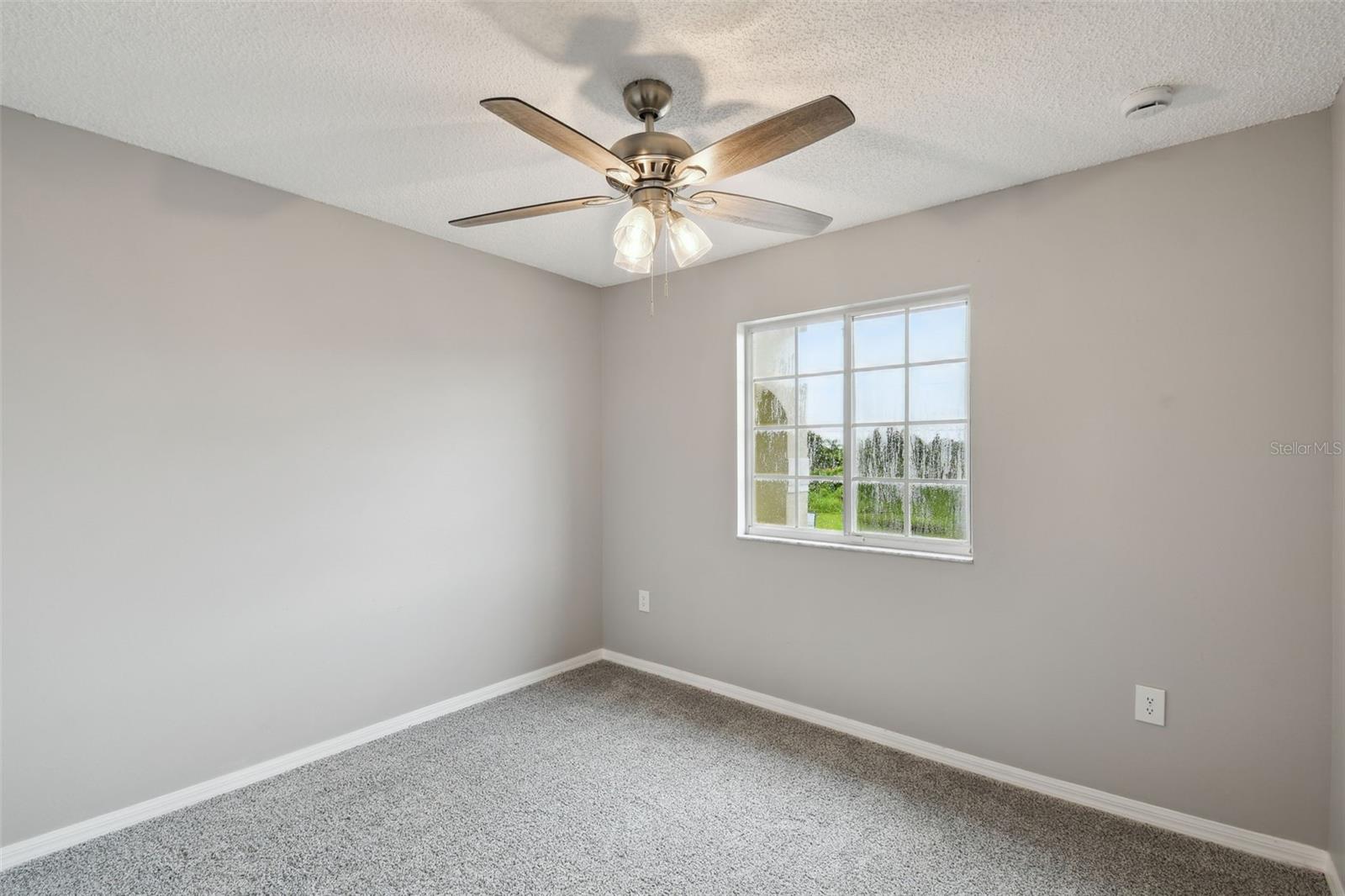 Image 22 of 32 For 811 Abbeville Court